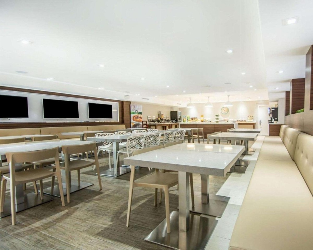 Quality Inn & Suites Kissimmee Main image